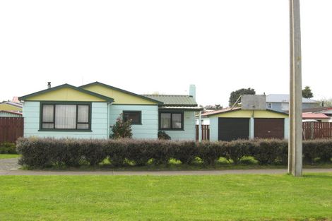 Photo of property in 64 Leslie Street, Waitara, 4320