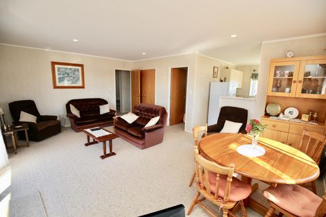 Photo of property in 38c Bow Street, Raglan, 3225