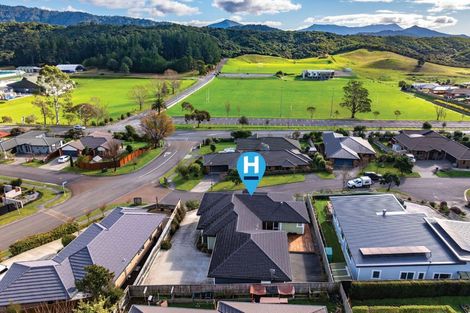 Photo of property in 4 Pukeko Place, Picton, 7220