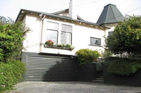 Photo of property in 10 Charlotte Street, Roslyn, Dunedin, 9010