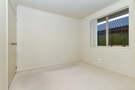 Photo of property in 5 Kingroyal Lane, Hamilton East, Hamilton, 3216