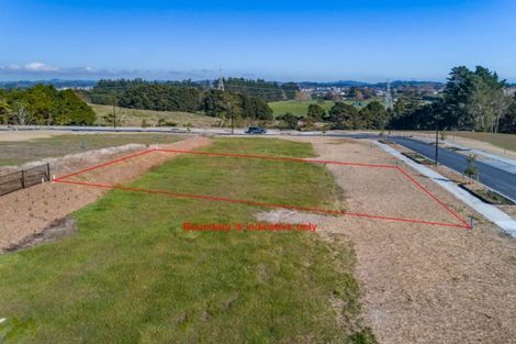 Photo of property in 35 Jeroboam Loop, Kumeu, 0810