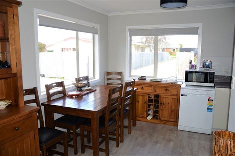 Photo of property in 19a Lenton Street, Aranui, Christchurch, 8061