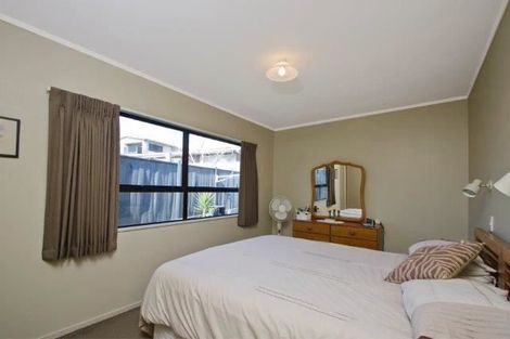 Photo of property in 10 Terrace Avenue, Mount Maunganui, 3116