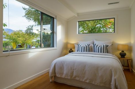 Photo of property in 10 Pritchard Place, Arrowtown, 9302