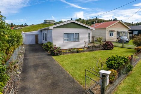 Photo of property in 53 Valley Road, Hikurangi, 0114