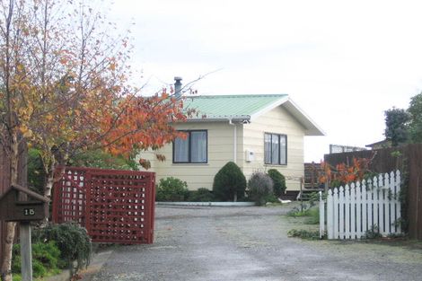 Photo of property in 15 Spackman Crescent, Paraparaumu, 5032