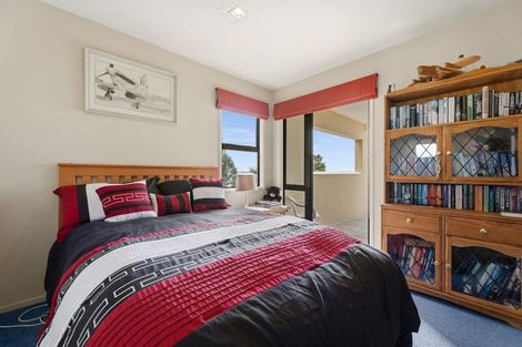 Photo of property in 33 Harbour View Road, Omokoroa, 3114