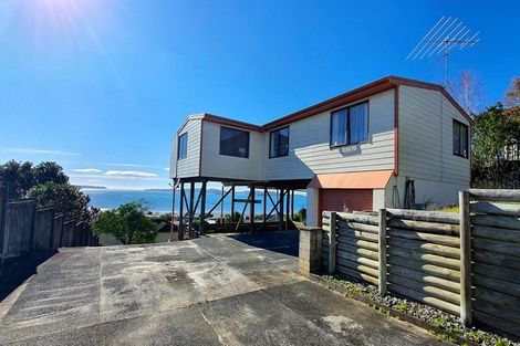 Photo of property in 37 Merehai Place, Snells Beach, 0920