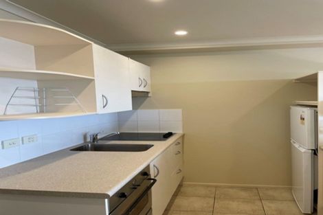 Photo of property in The Rennaissance, 7e/18 Ronwood Avenue, Manukau, Auckland, 2104