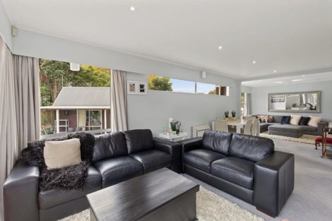 Photo of property in 8 Whites Line West, Woburn, Lower Hutt, 5010