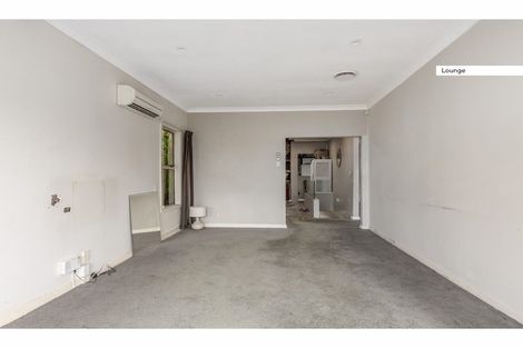 Photo of property in 24 Miromiro Road, Normandale, Lower Hutt, 5010