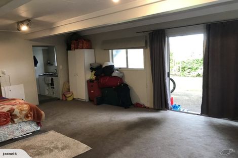 Photo of property in 26 Saffron Street, Birkdale, Auckland, 0626