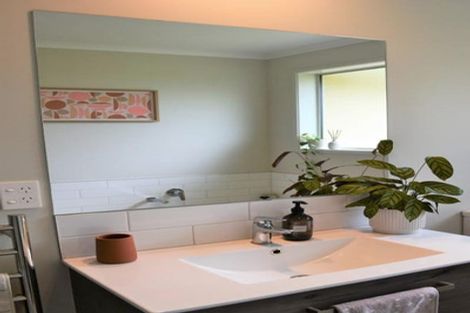 Photo of property in 4 Watene Way, Welcome Bay, Tauranga, 3112