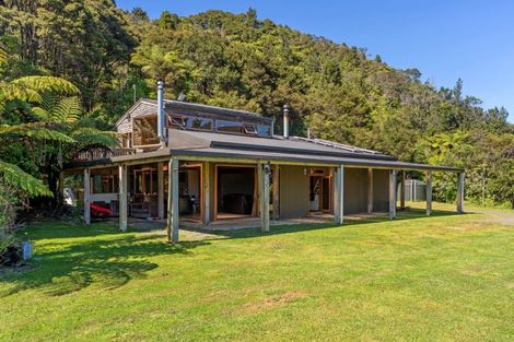 Photo of property in 820 The 309 Road, Waiau, Coromandel, 3581