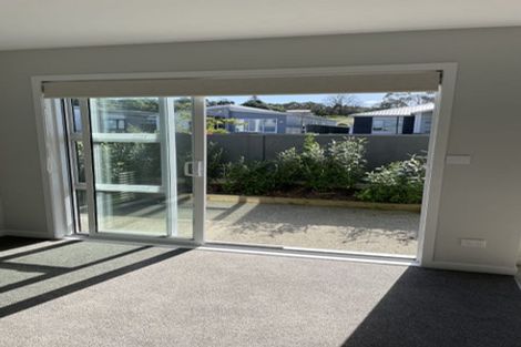 Photo of property in 35 Karearea Avenue, Kenepuru, Porirua, 5022