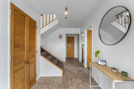 Photo of property in 2 Newberry Place, Richmond Heights, Taupo, 3330