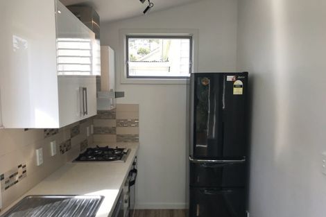 Photo of property in 7 Fallowfield Avenue, Mount Victoria, Wellington, 6011