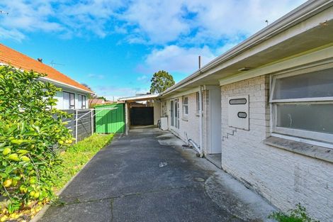 Photo of property in 1/59 Fairview Road, Papatoetoe, Auckland, 2025