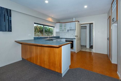 Photo of property in 27 Sandra Street, South New Brighton, Christchurch, 8062