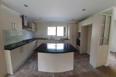 Photo of property in 813 Te Atatu Road, Te Atatu Peninsula, Auckland, 0610