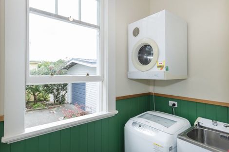 Photo of property in 5 Ormond Road, Whataupoko, Gisborne, 4010