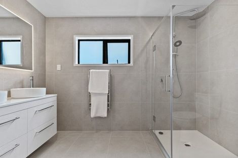 Photo of property in 39 Bristol Freighter Road, Hobsonville, Auckland, 0616