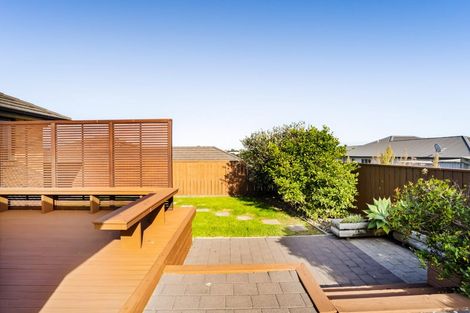 Photo of property in 8 Jules Crescent, Bell Block, New Plymouth, 4312