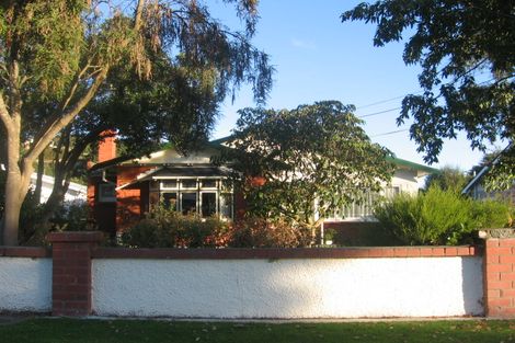 Photo of property in 22 Burnside Street, Waterloo, Lower Hutt, 5011