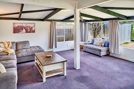 Photo of property in 74 Cypress Drive, Maungaraki, Lower Hutt, 5010