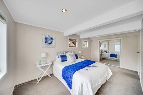 Photo of property in 12 Ronald Place, Manurewa, Auckland, 2102