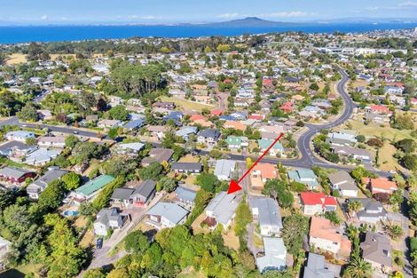 Photo of property in 42 Woodstock Road, Forrest Hill, Auckland, 0620