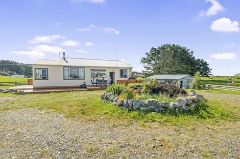 Photo of property in 82 Himatangi Beach Road, Himatangi, Foxton, 4891