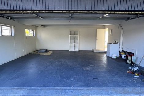 Photo of property in 232 Vipond Road, Stanmore Bay, Whangaparaoa, 0932