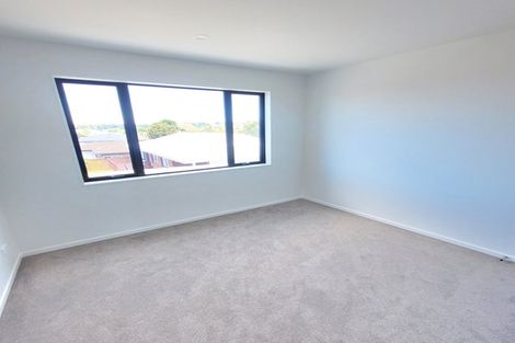 Photo of property in 76c Chartwell Avenue, Glenfield, Auckland, 0629