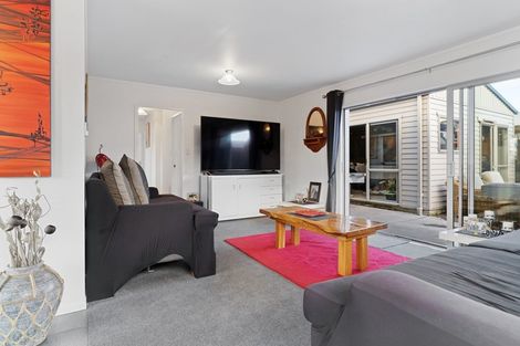 Photo of property in 90a Gloucester Road, Mount Maunganui, 3116