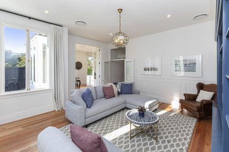 Photo of property in 41 Leinster Road, Merivale, Christchurch, 8014