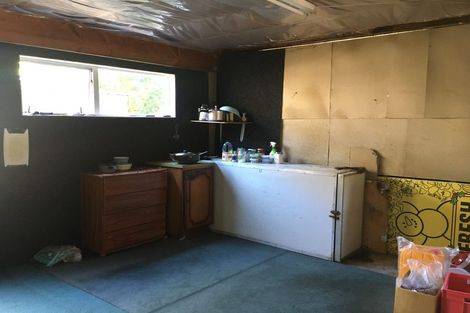 Photo of property in 34 Tudor Road, Henderson, Auckland, 0610