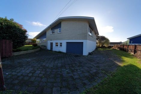 Photo of property in 9 Acacia Crescent, Glenview, Hamilton, 3206