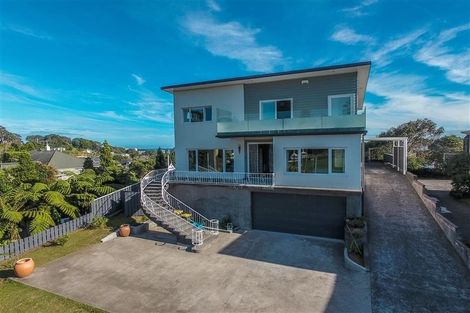 Photo of property in 11 Fillis Street, New Plymouth, 4310