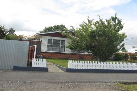 Photo of property in 35 Albert Street, Pahiatua, 4910