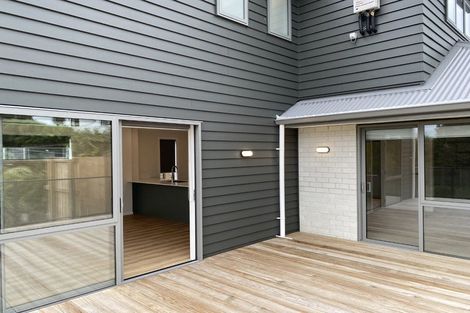 Photo of property in 2/18 Pickering Crescent, Chedworth, Hamilton, 3210