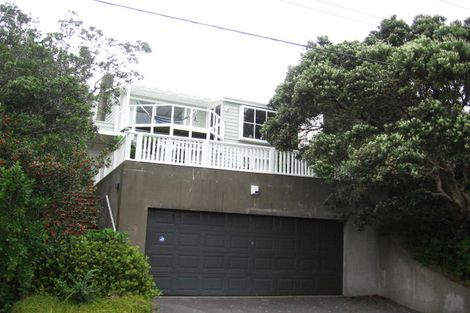 Photo of property in 57 Ranui Crescent, Khandallah, Wellington, 6035