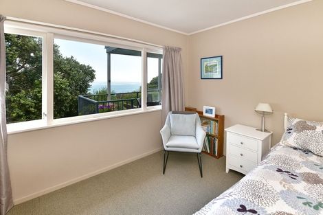 Photo of property in 104 Pacific Parade, Army Bay, Whangaparaoa, 0930
