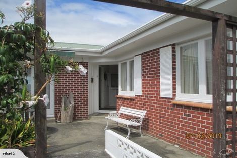 Photo of property in 71a Litten Road, Cockle Bay, Auckland, 2014