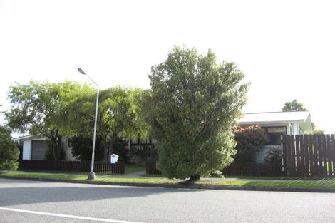 Photo of property in 1 Buss Street, Rangiora, 7400