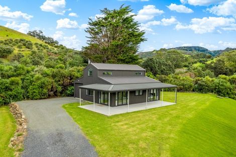 Photo of property in 565 Rockell Road, Whananaki, Hikurangi, 0181