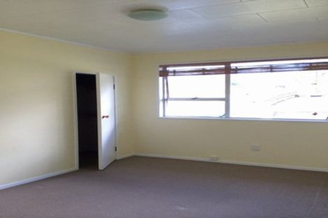 Photo of property in 16 Spinella Drive, Bayview, Auckland, 0629