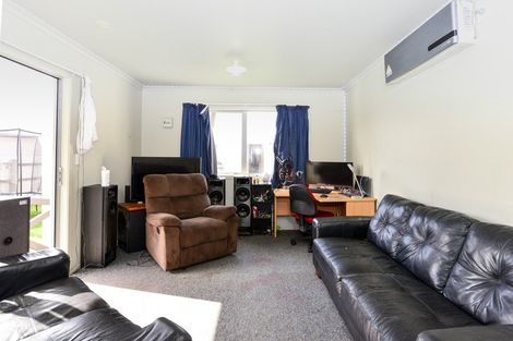 Photo of property in 6 Camden Place, Pukete, Hamilton, 3200