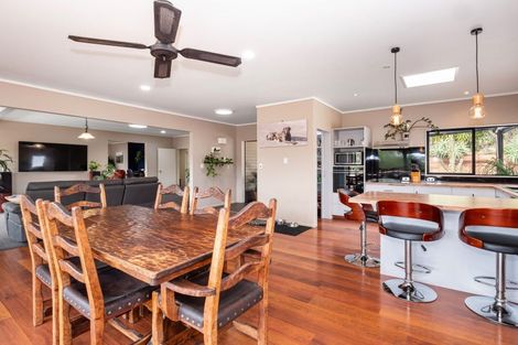 Photo of property in 124 Kauri Point Road, Tahawai, Katikati, 3170